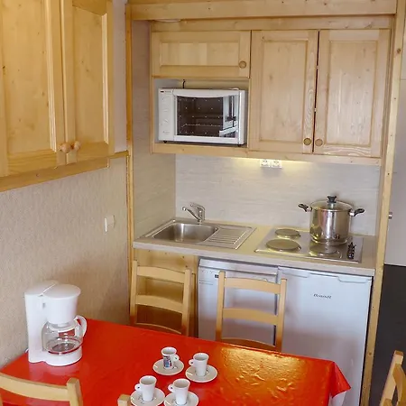 Appartement Apartment Vanoise-9 *